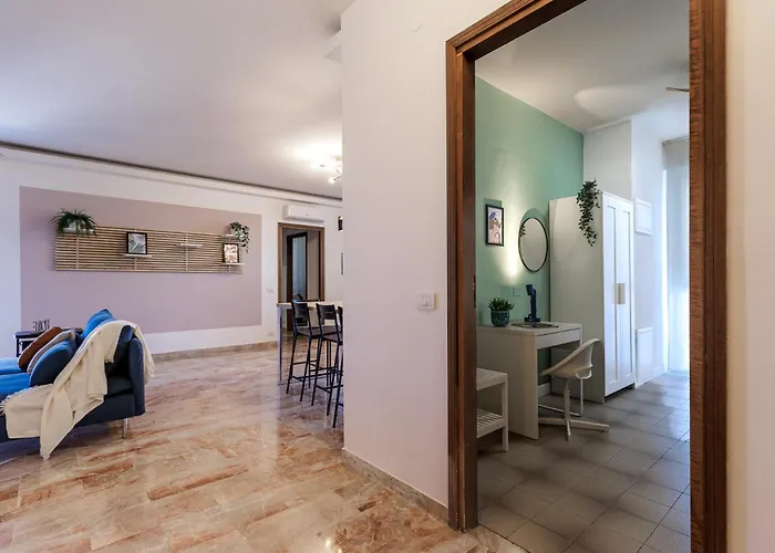 Skyline Ottavo Cielo 公寓