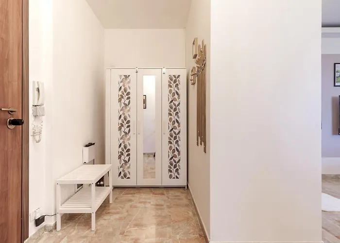 Skyline Ottavo Cielo 摩德纳